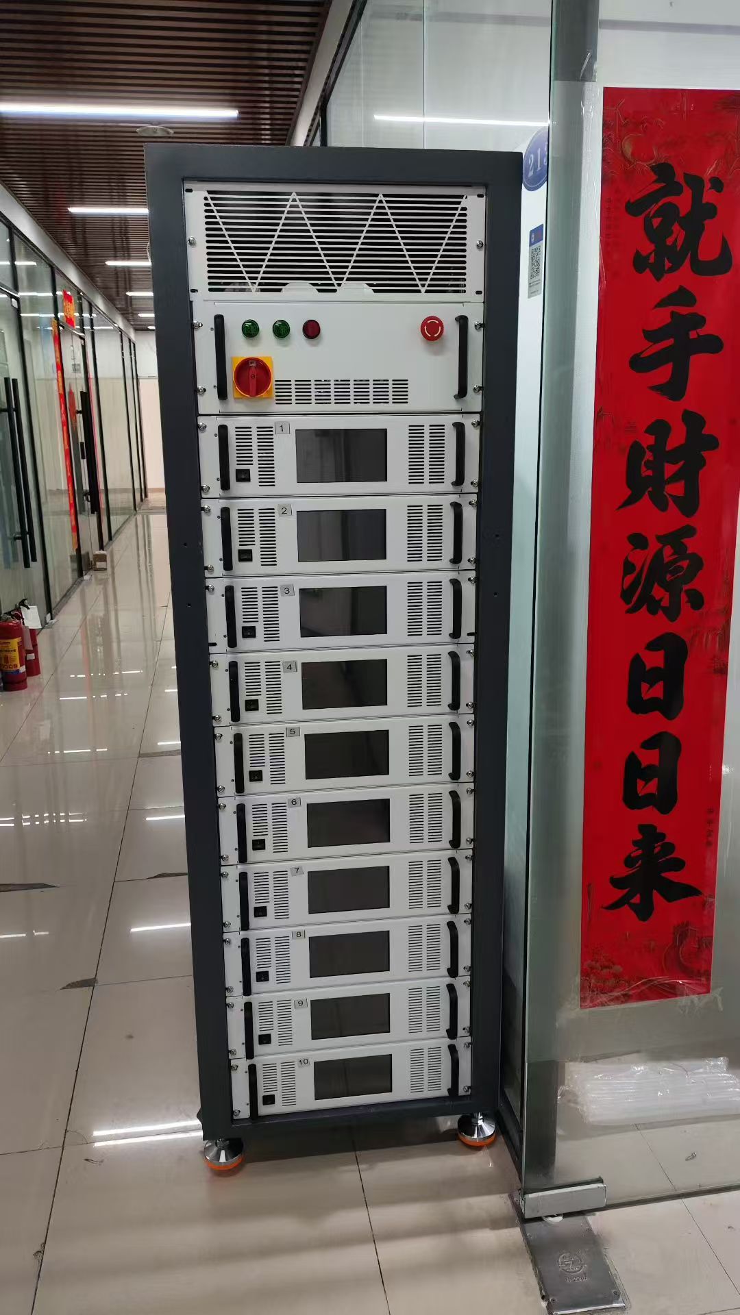产品实拍 · 设备现场